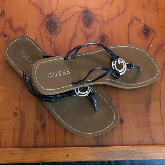 Guess sandals - Picture 2 of 4